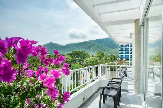 Tek Büyük Yataklı Oda, Balkon