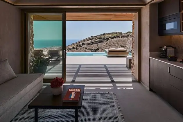 Retreat Suite with Private Heated Plunge Pool and Sea View