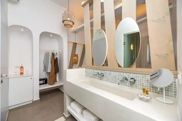 Deluxe Double Room, Caldera View, External Tub