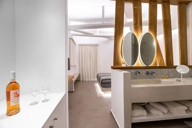 Deluxe Double Room, Caldera View, External Tub