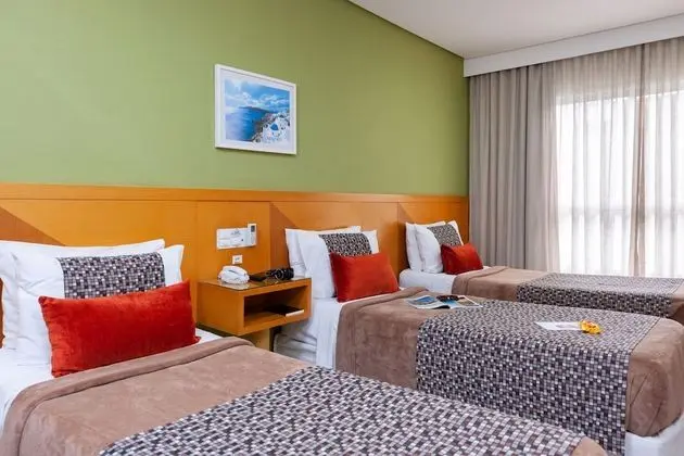 Quarto Triplo Standard Twin