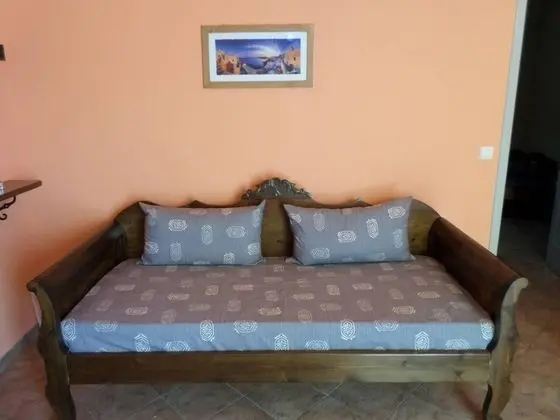Apart Daire, 1 Büyük (Queen) Boy Yatak