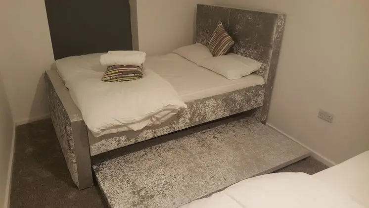 Apart Daire, 2 Yatak Odası, Sigara İçilmez (1)