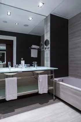 Basic Dört Kişilik Oda (2 Adults + 2 Children)