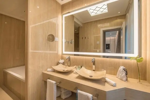 Suite Deluxe (Individual)