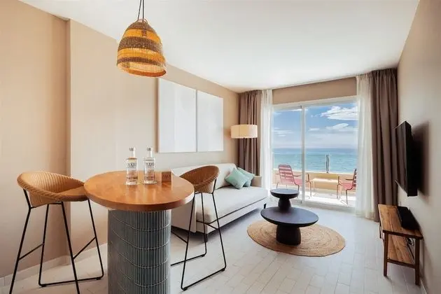 Junior Süit, Balkon, Deniz Manzaralı