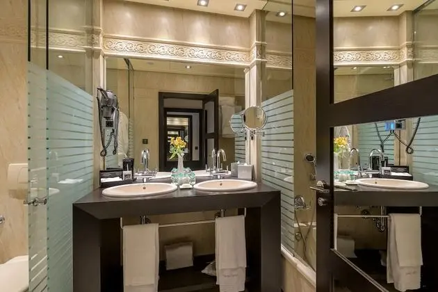 Executive Oda, Teras, Plaj Manzaralı