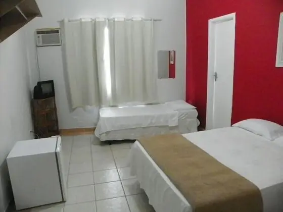 Üç Kişilik Oda