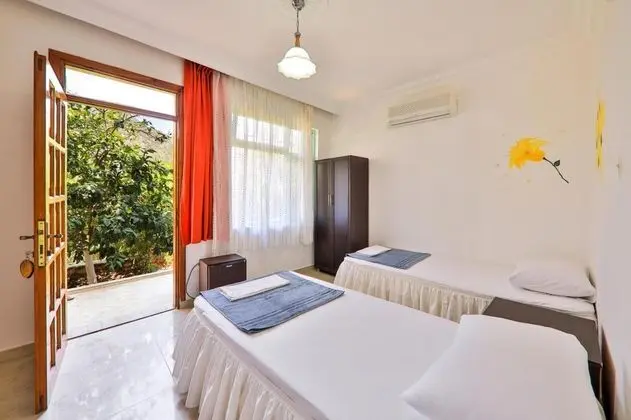 Standart Oda, Şehir Manzaralı, İki Tek Kişilik Yataklı