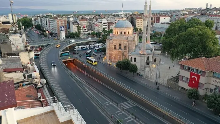 Classic Tek Büyük Yataklı Oda
