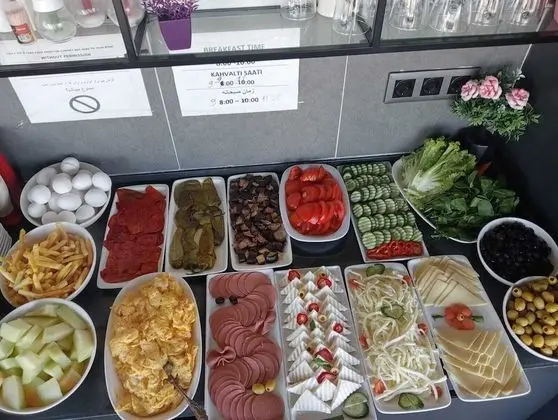 Classic Tek Büyük Yataklı Oda