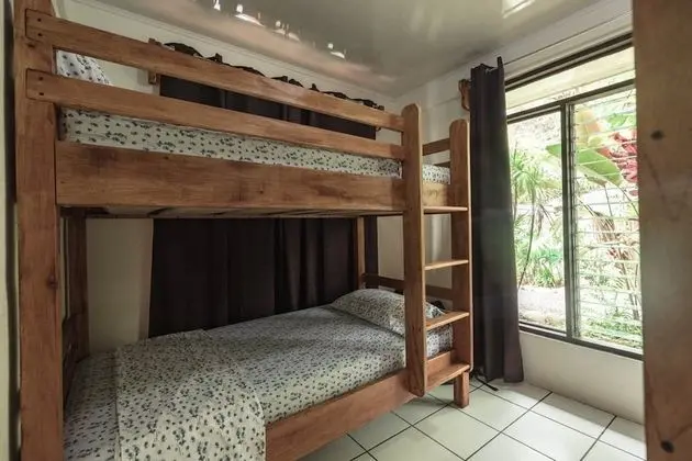 Family Ev, 3 Yatak Odası, 2 Banyolu, Bahçe Manzaralı