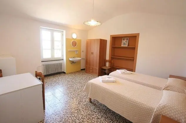 Economy Oda, Ortak Banyo (external)