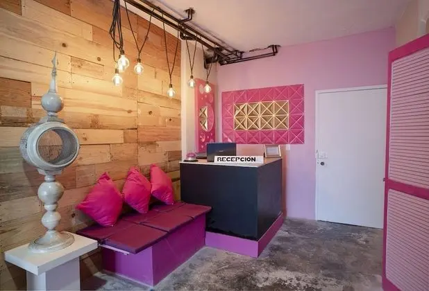 Single Bed Women - Dormitory Hostel