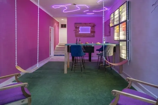 Single Bed Women - Dormitory Hostel