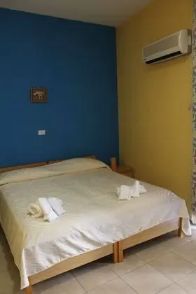 Tek Büyük veya İki Ayrı Yataklı Oda