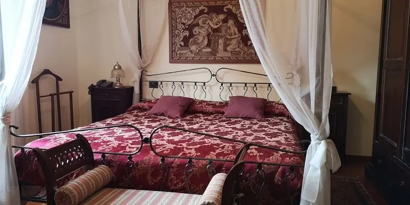 Tek Büyük Yataklı Oda