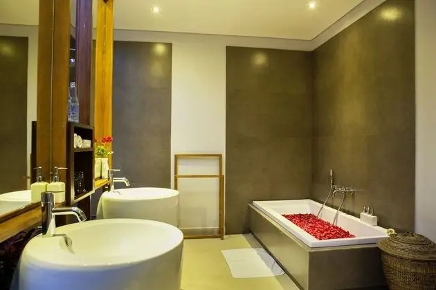 Deluxe Two Bedroom Greenery View Villa With Private Pool