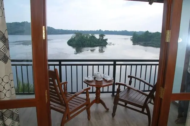 Deluxe Tek Büyük Yataklı Oda, 1 En Büyük (King) Boy Yatak, Lagün Manzaralı, Havuz Kenarı