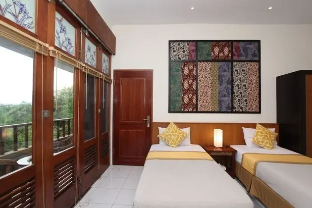 Deluxe Oda, Sigara İçilmez