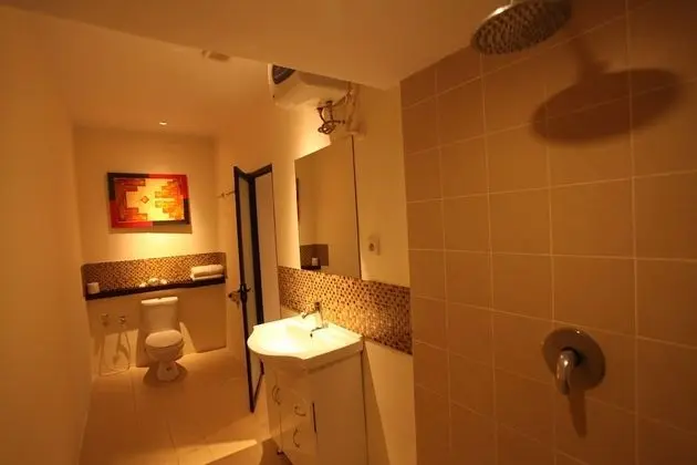 Deluxe Oda, Sigara İçilmez