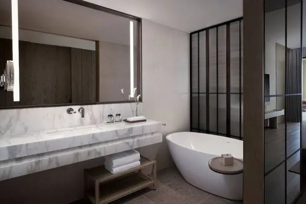 Deluxe Oda, 1 En Büyük (King) Boy Yatak, Balkon, Manzaralı