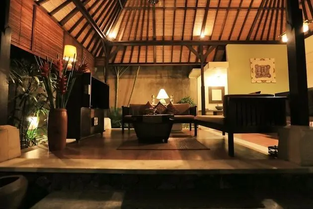 Royal Villa, 2 Yatak Odası, Kişiye Özel Havuzlu