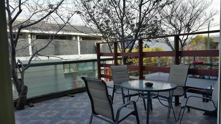 Family Dört Kişilik Oda, Veranda