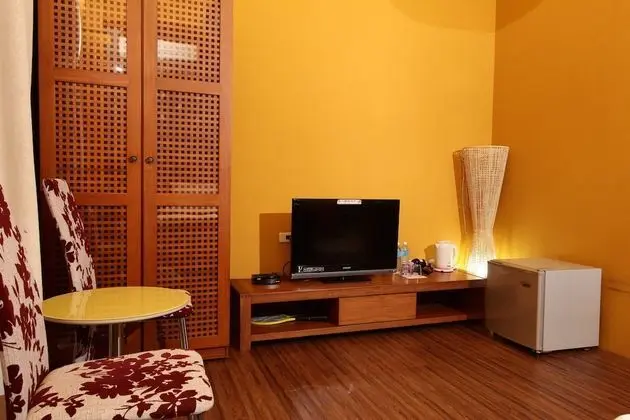 Dört Kişilik Oda, Şehir Manzaralı