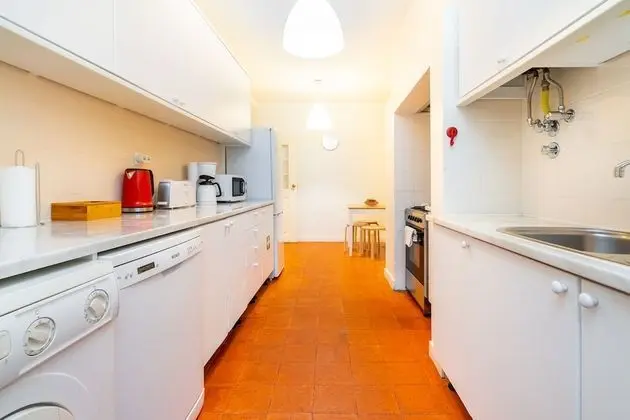 Apart Daire, 2 Yatak Odası, Sigara İçilmez