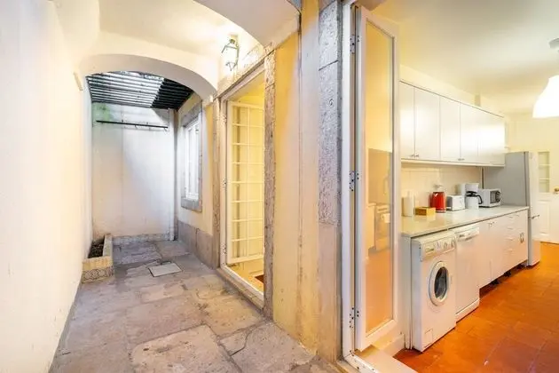 Apart Daire, 2 Yatak Odası, Sigara İçilmez