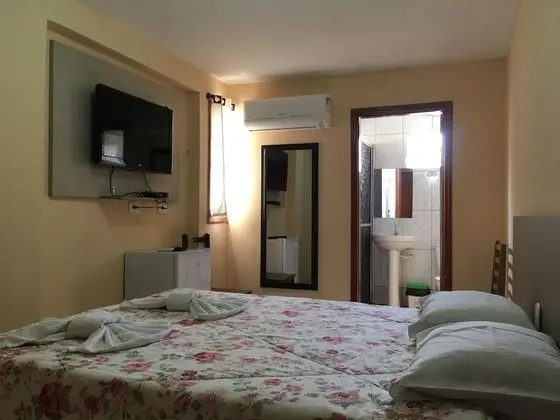Tek Büyük Yataklı Oda