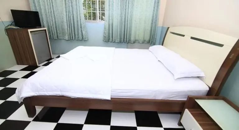 Standard Oda (2 guests)