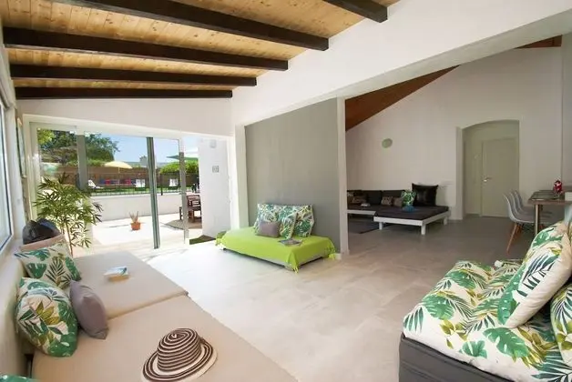 Villa, 3 Yatak Odası, Kişiye Özel Havuzlu, Havuz Manzaralı