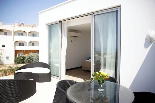 1-Bedroom Ocean Villa with Private Pool