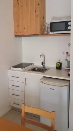 Apart Daire, 2 Yatak Odası, Kısmi Deniz Manzaralı (with living room)