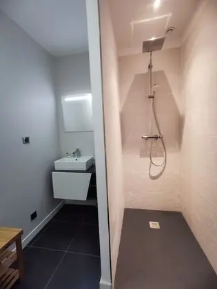 Comfort Tek Büyük Yataklı Oda, Teras (Milano)