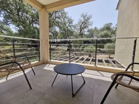 Comfort Tek Büyük Yataklı Oda, Teras (Milano)