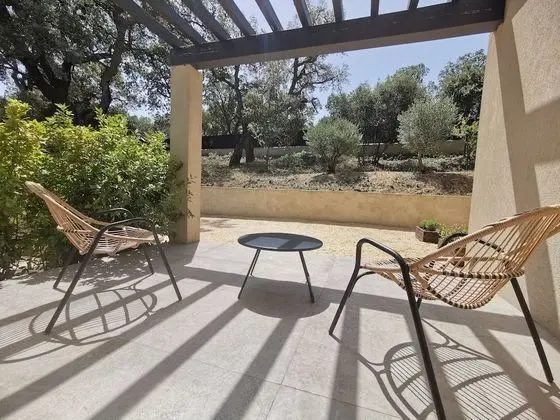 Comfort Tek Büyük Yataklı Oda, Teras (Rock'nRoll)