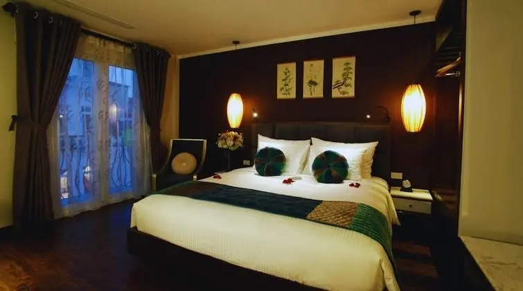 Junior Tek Büyük Yataklı Oda (Junior Suite)