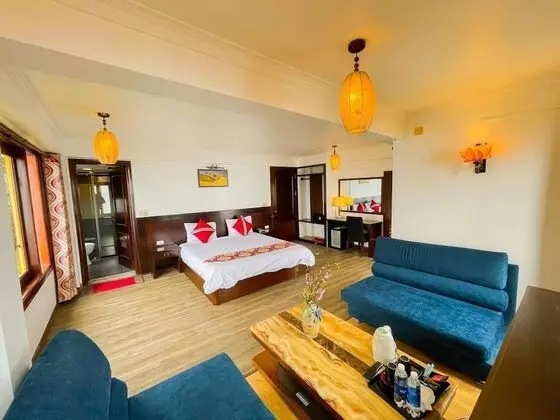 Deluxe Tek Büyük Yataklı Oda