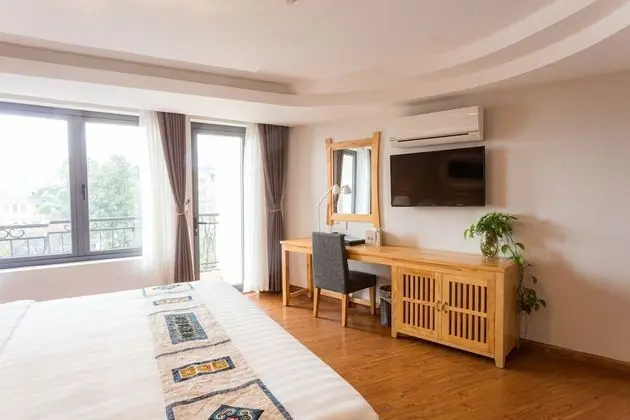 Deluxe Tek Büyük Yataklı Oda, Dağ Manzaralı