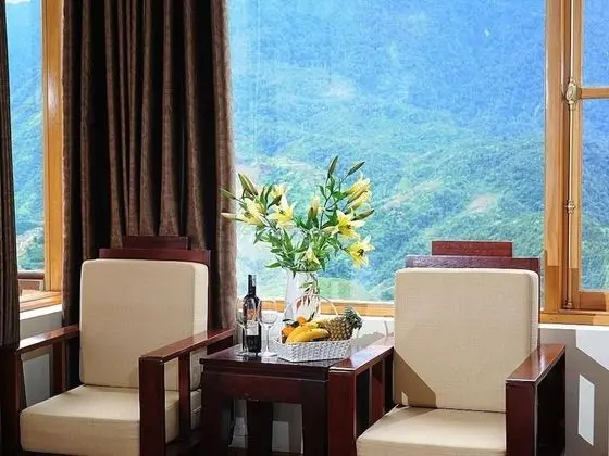 Deluxe Oda, Balkon