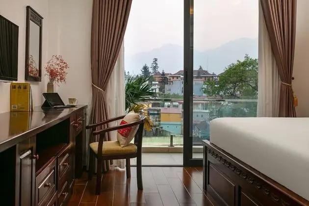 Deluxe Tek Büyük Yataklı Oda, Balkon