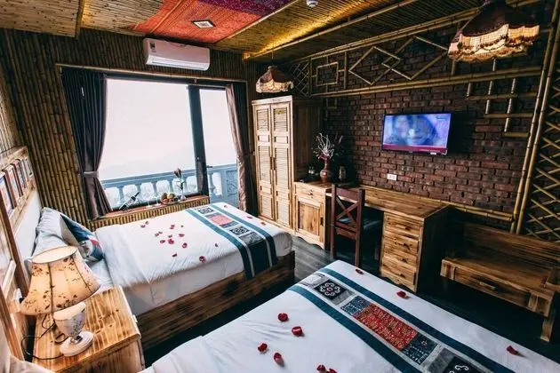 Süit, Balkon, Dağ Manzaralı