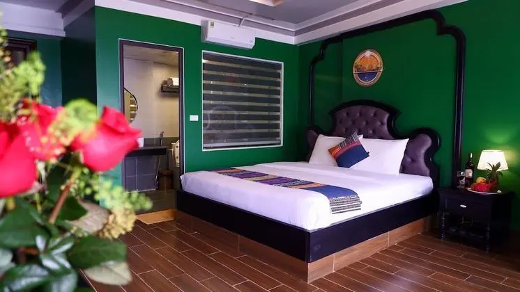 Süit, Balkon, Dağ Manzaralı