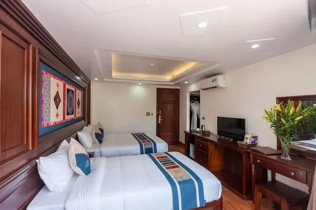Deluxe Tek Büyük veya İki Ayrı Yataklı Oda