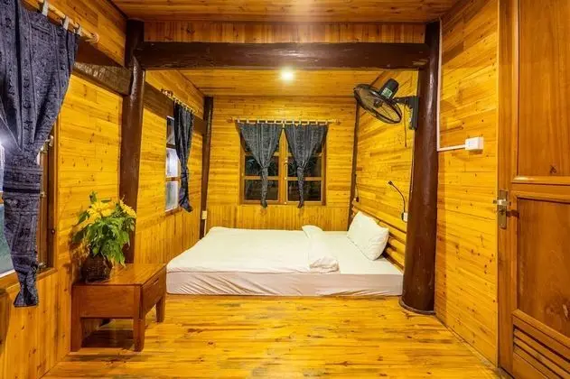 Standard Tek Büyük veya İki Ayrı Yataklı Oda, Ortak Banyo, Bahçe Manzaralı