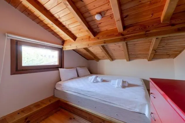 Villa, Havuz Manzaralı
