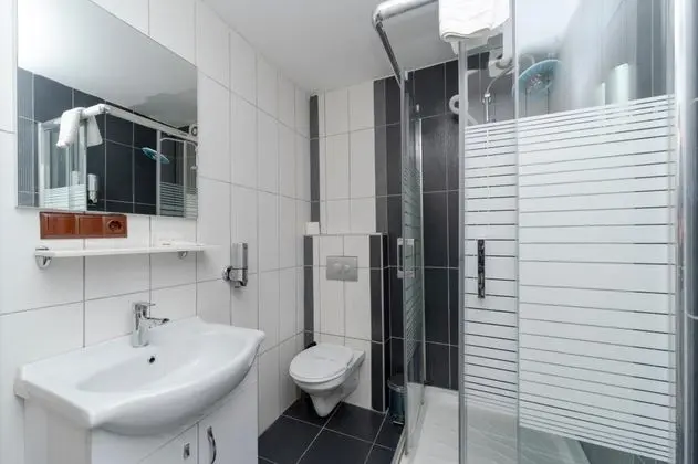 Villa, Havuz Manzaralı